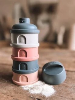 Beaba Boîte Doseuse De Lait 4 Compartiments - Terracotta 26 Beaba Boîte Doseuse De Lait 4 Compartiments - Terracotta -Vertbaudet Soldes Boutique boite doseuse de lait 4 compartiments 6