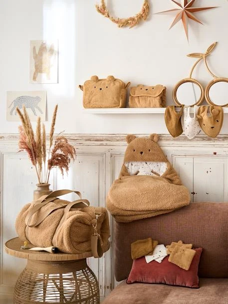 Nid D'ange Transformable En Tapis à Langer Peluche - Beige Imprimé 3 Nid D'ange Transformable En Tapis à Langer Peluche - Beige Imprimé – Image 3