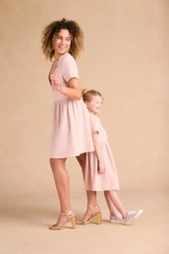 Robe De Cérémonie Fille Matchy Matchy Capsule Mère/fille - Rose Poudré -Vertbaudet Soldes Boutique robe de ceremonie fille matchy matchy capsule merefille 3
