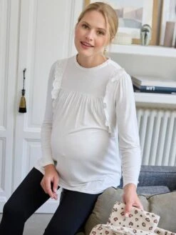 T-shirt Blouse De Grossesse Volants En Broderie Anglaise - écru 10 T-shirt Blouse De Grossesse Volants En Broderie Anglaise - écru -Vertbaudet Soldes Boutique t shirt blouse de grossesse volants en broderie anglaise 1