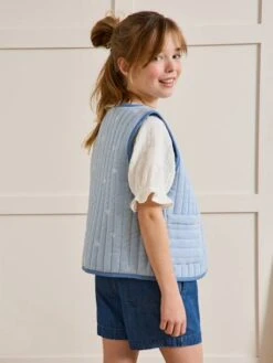 Cyrillus Veste Matelassée Sans Manches Fille Vichy Brodé - Carreaux Bleu -Vertbaudet Soldes Boutique veste matelassee sans manches fille vichy brode 4